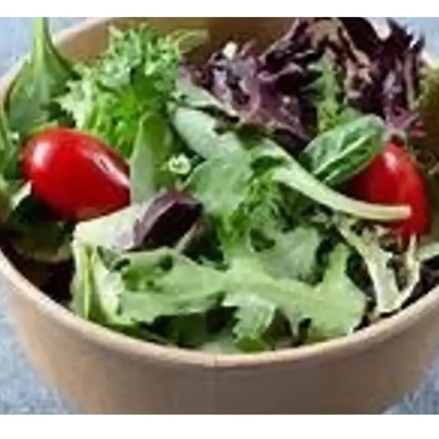 Petite Green Side Salad.